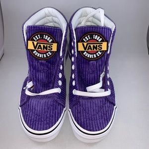 VANS. brand new in the box.  Size 5.5 men.